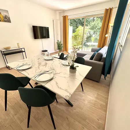 Апартаменты Cc G Le Jardin Du Mont Rabeau